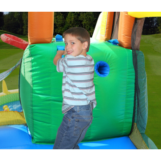 Ugráló vár - mesebeli erdő